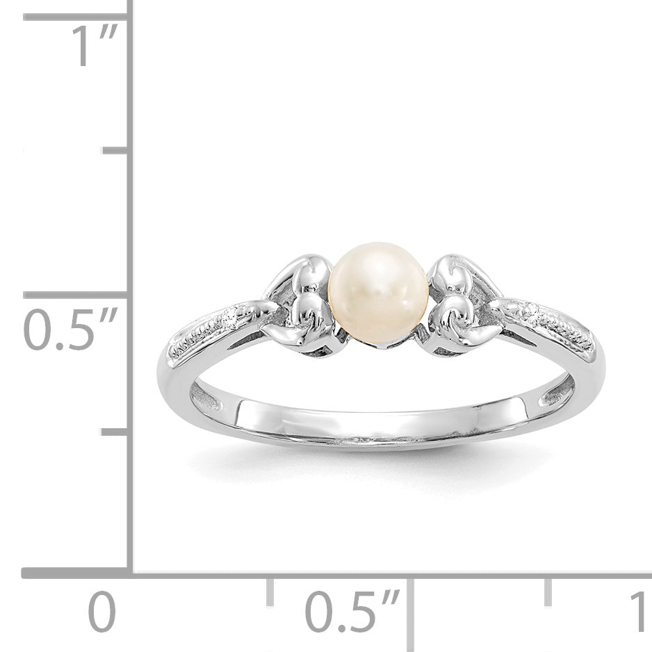 10k White Gold Fresh Water Cultured Pearl and Diamond Ring - 7