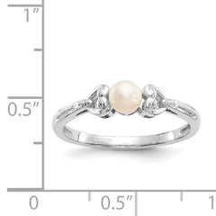 10k White Gold Fresh Water Cultured Pearl and Diamond Ring - 7