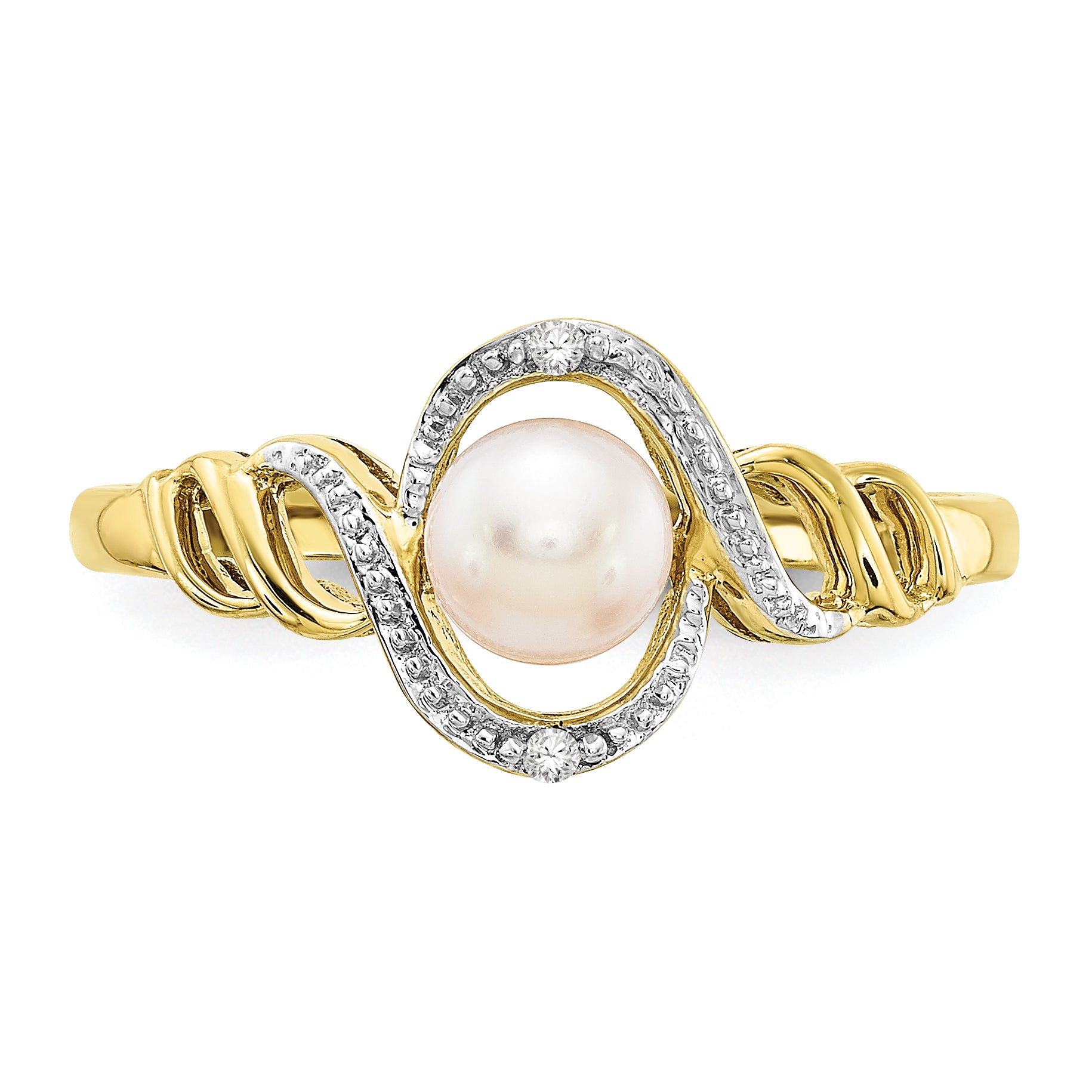 10K Fresh Water Cultured Pearl and Diamond Ring