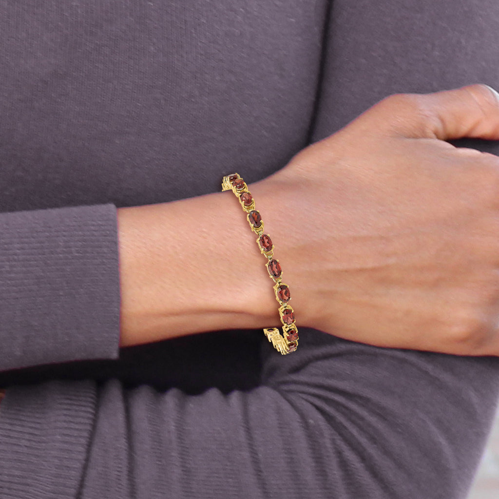 14k 6x4mm Oval Garnet Bracelet