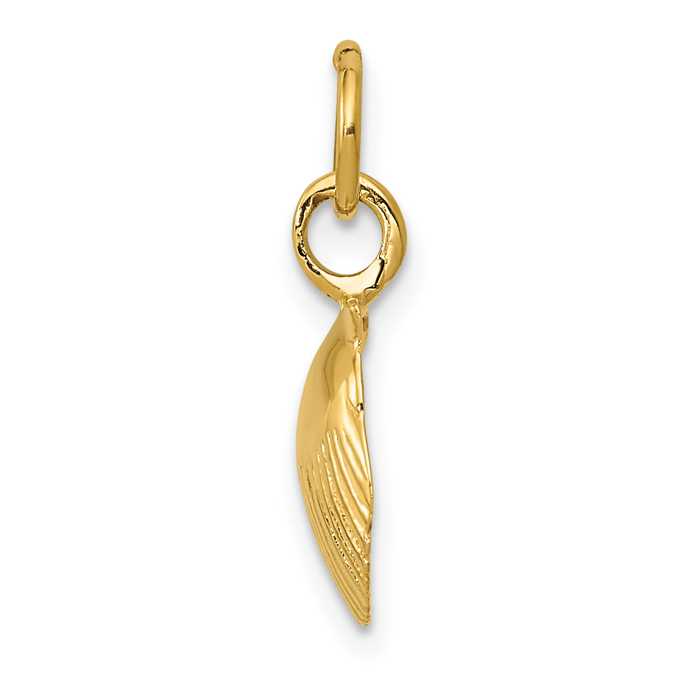 14K Gold Seashell Pendant with Polished Finish and Textured Detail Elegant Charm
