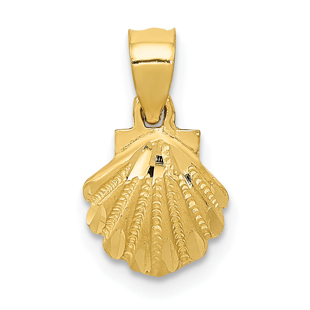 14K Scallop Shell Pendant Main image