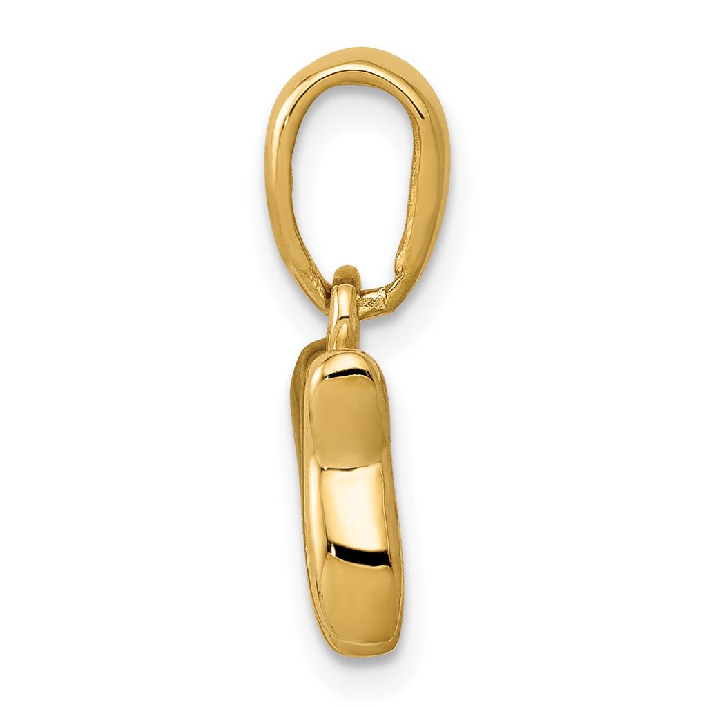 14K Gold Chai Pendant with Polished Finish Elegant Jewish Symbol