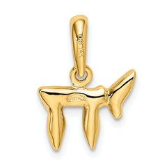14K Gold Chai Pendant with Polished Finish Elegant Jewish Symbol
