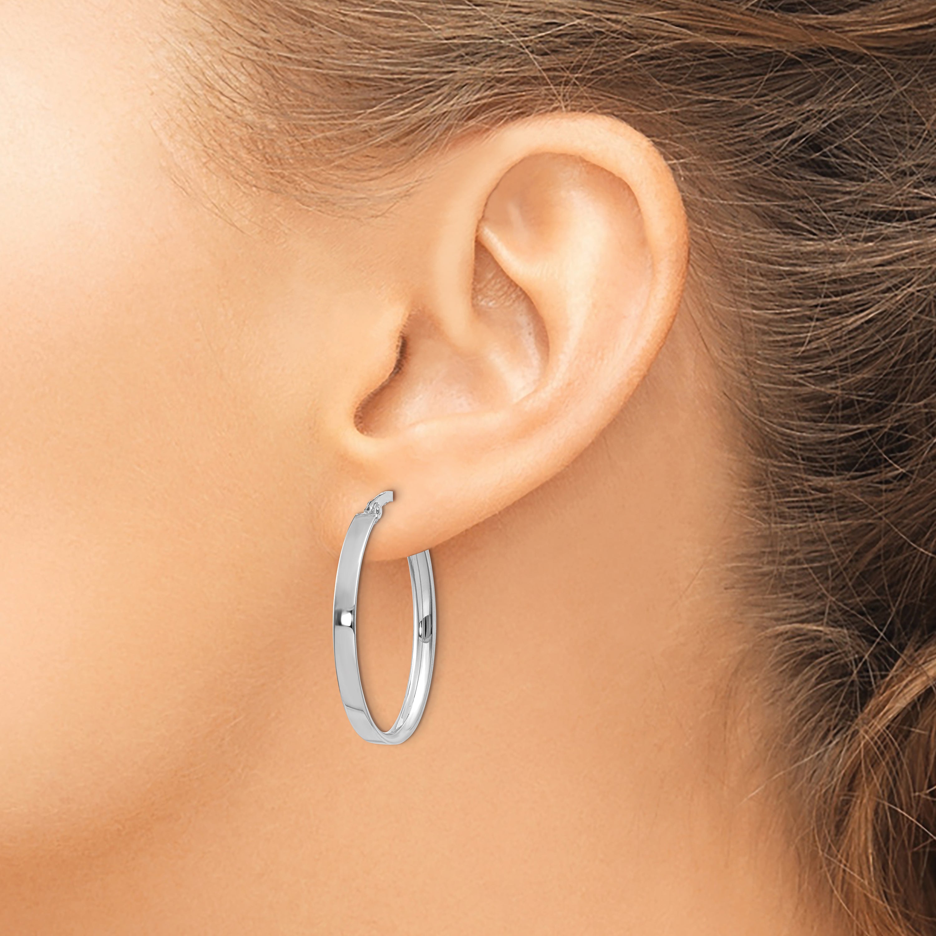 14K White Gold 3mm Oval Hoop Earrings
