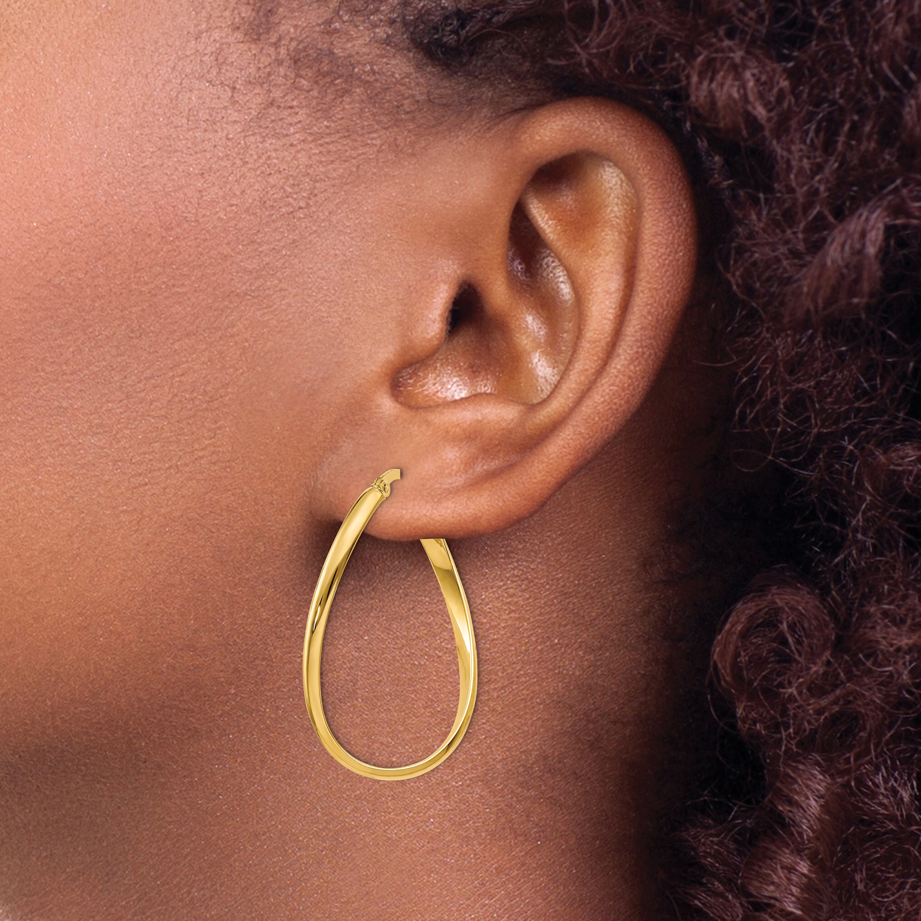 14k 3mm Twisted Oval Hoop Earrings