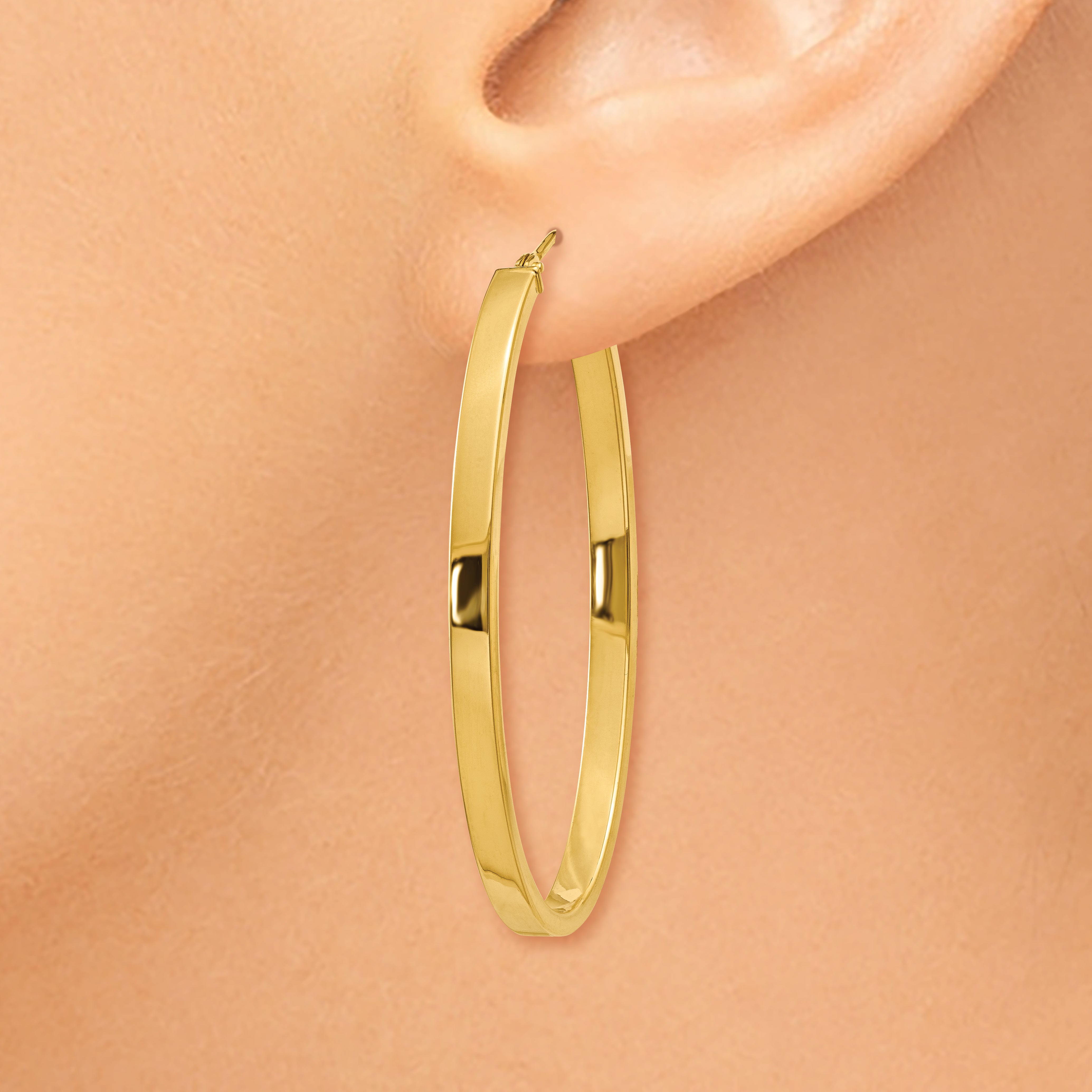 14K Gold Polished Oval Hoop Earrings 3mm Hollow Design for Women