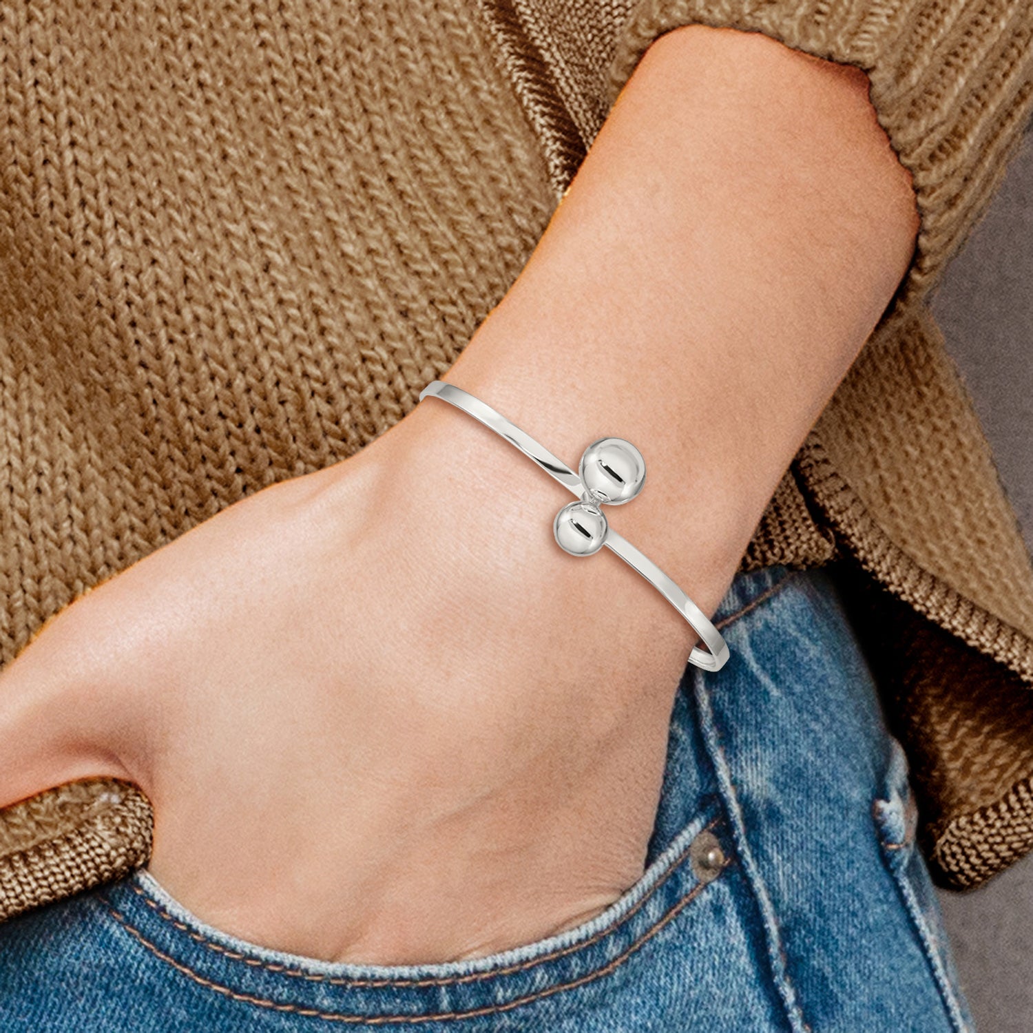 Sterling Silver Twisted Ball Catch Bangle