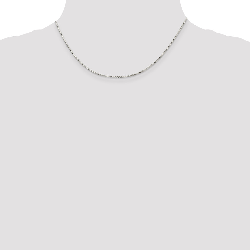 8-Sided Mirror Box Chain Necklace in Sterling Silver, 1.2mm