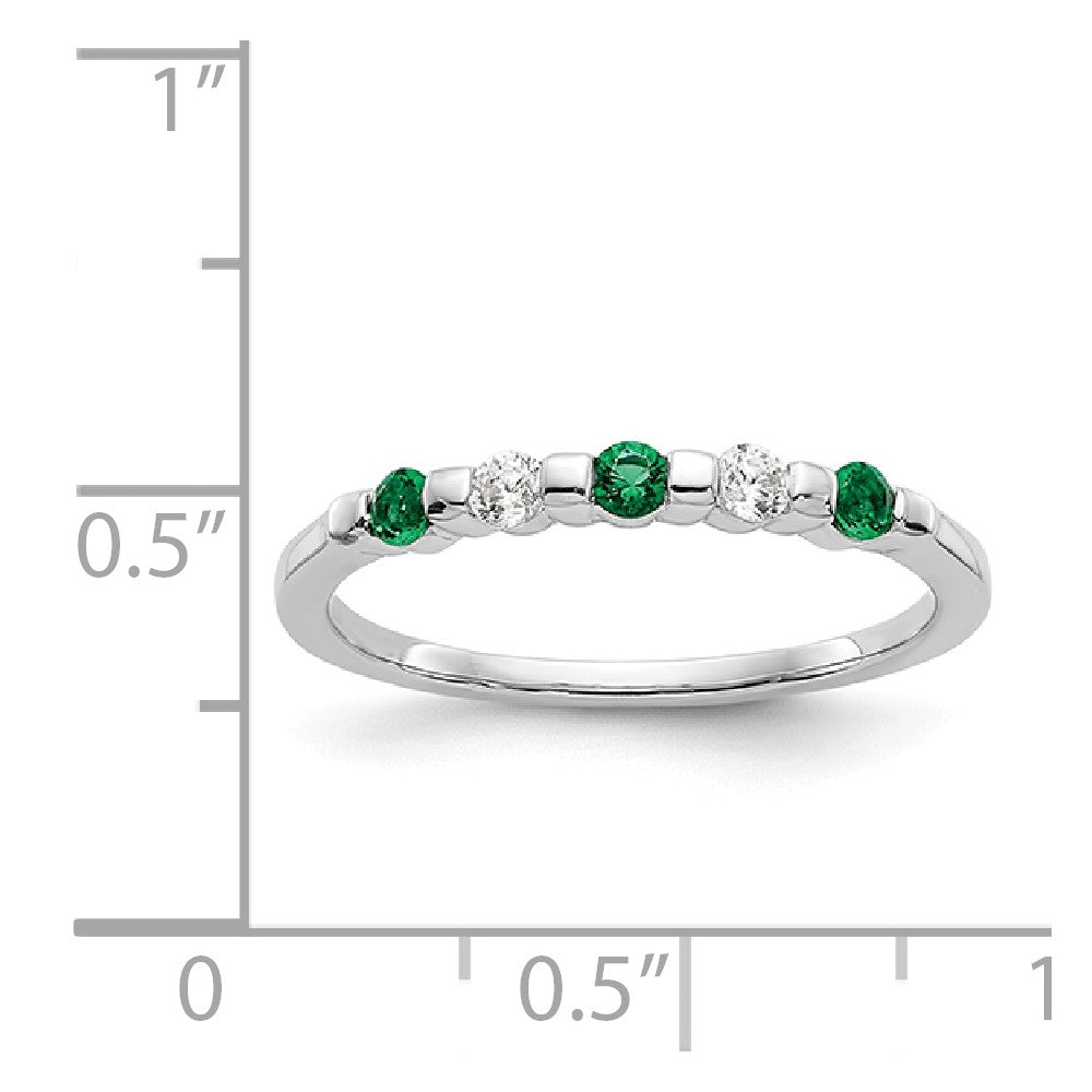 14K White Gold Diamond w/Emerald Band