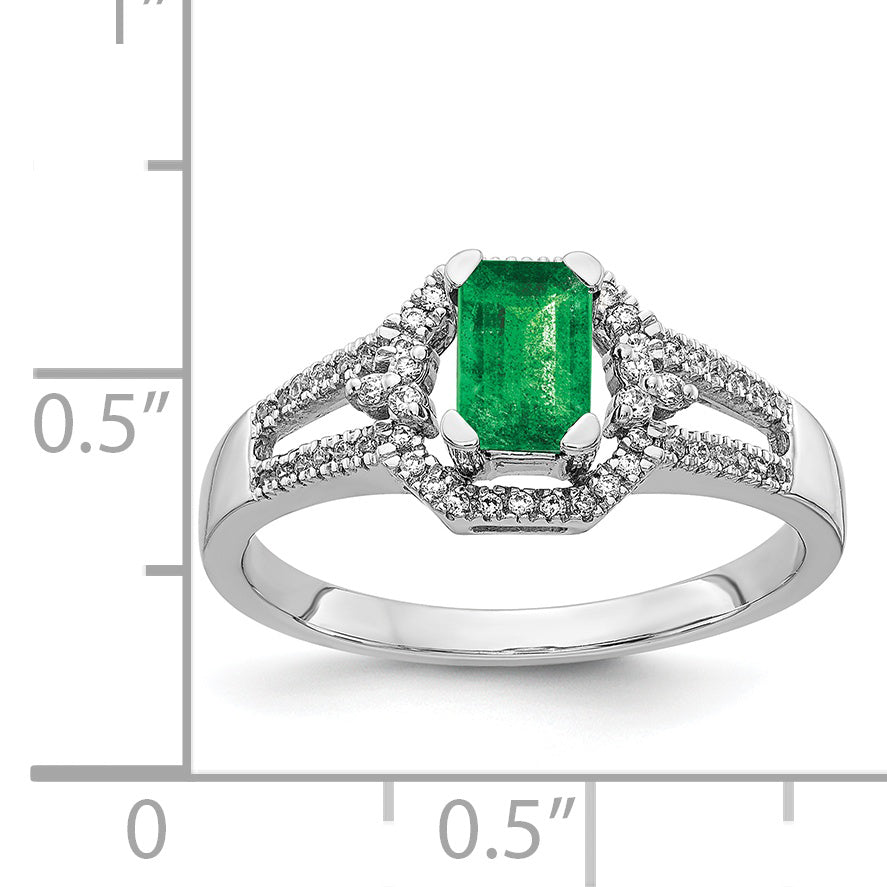 14k White Gold Diamond and Emerald Ring