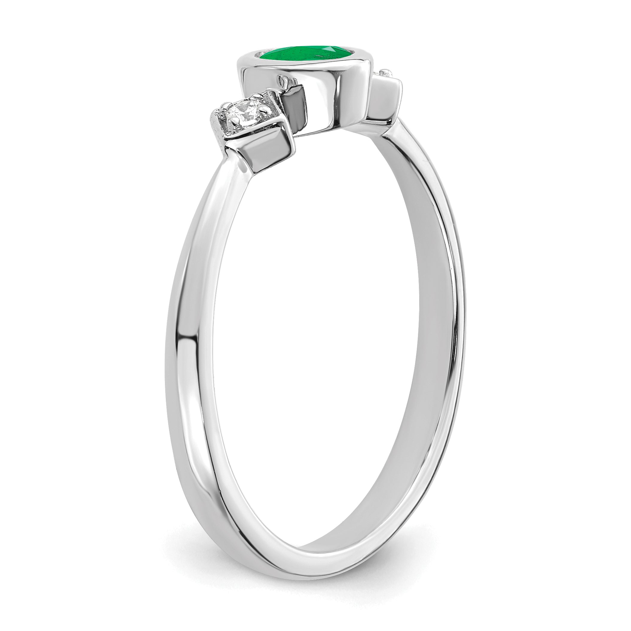 14k White Gold Oval Bezel Emerald and Diamond Ring - 7