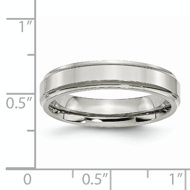 Ridged Edge Wedding Band in Stainless Steel, 5mm