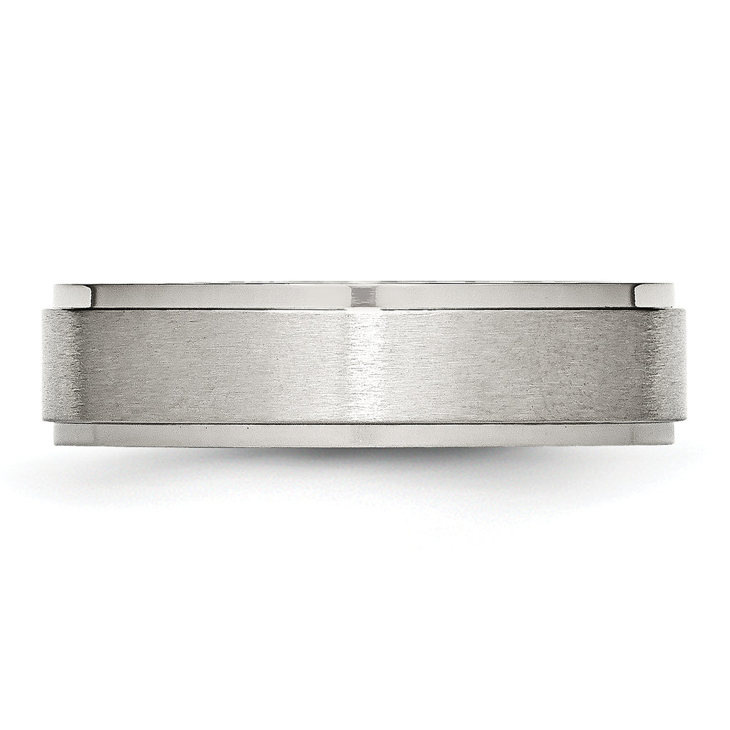 Ridged Edge Comfort-Fit Wedding Band in Stainless Steel, 6mm