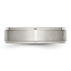 Ridged Edge Comfort-Fit Wedding Band in Stainless Steel, 6mm
