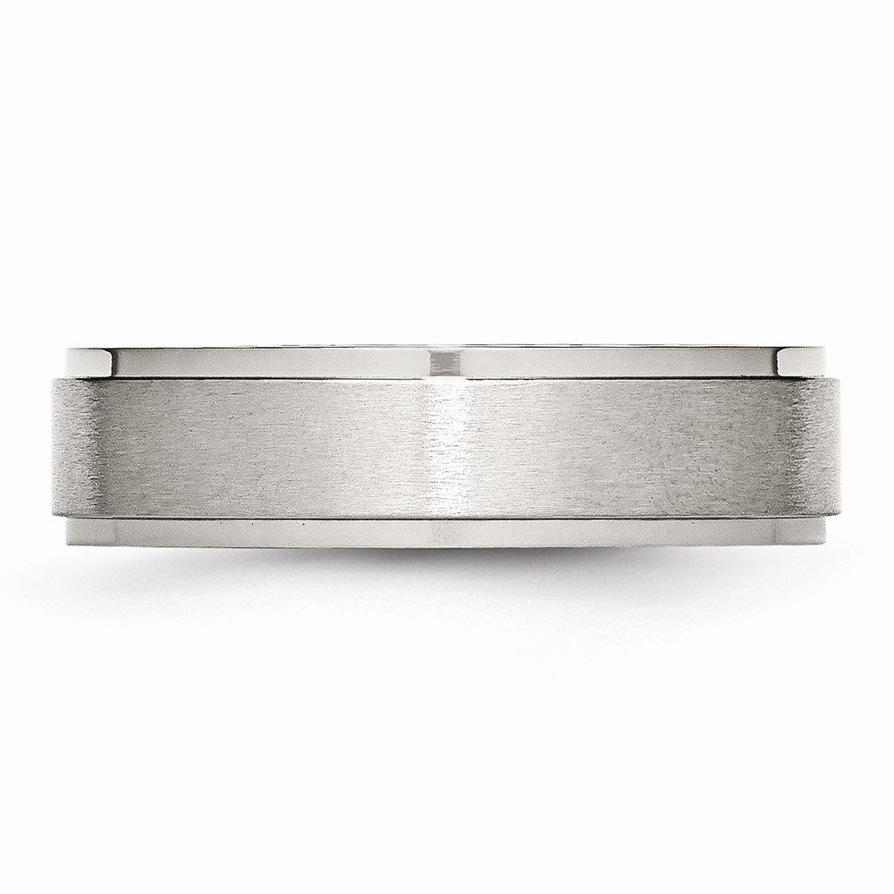 Ridged-Edge Comfort-Fit Wedding Band in Stainless Steel, 6mm