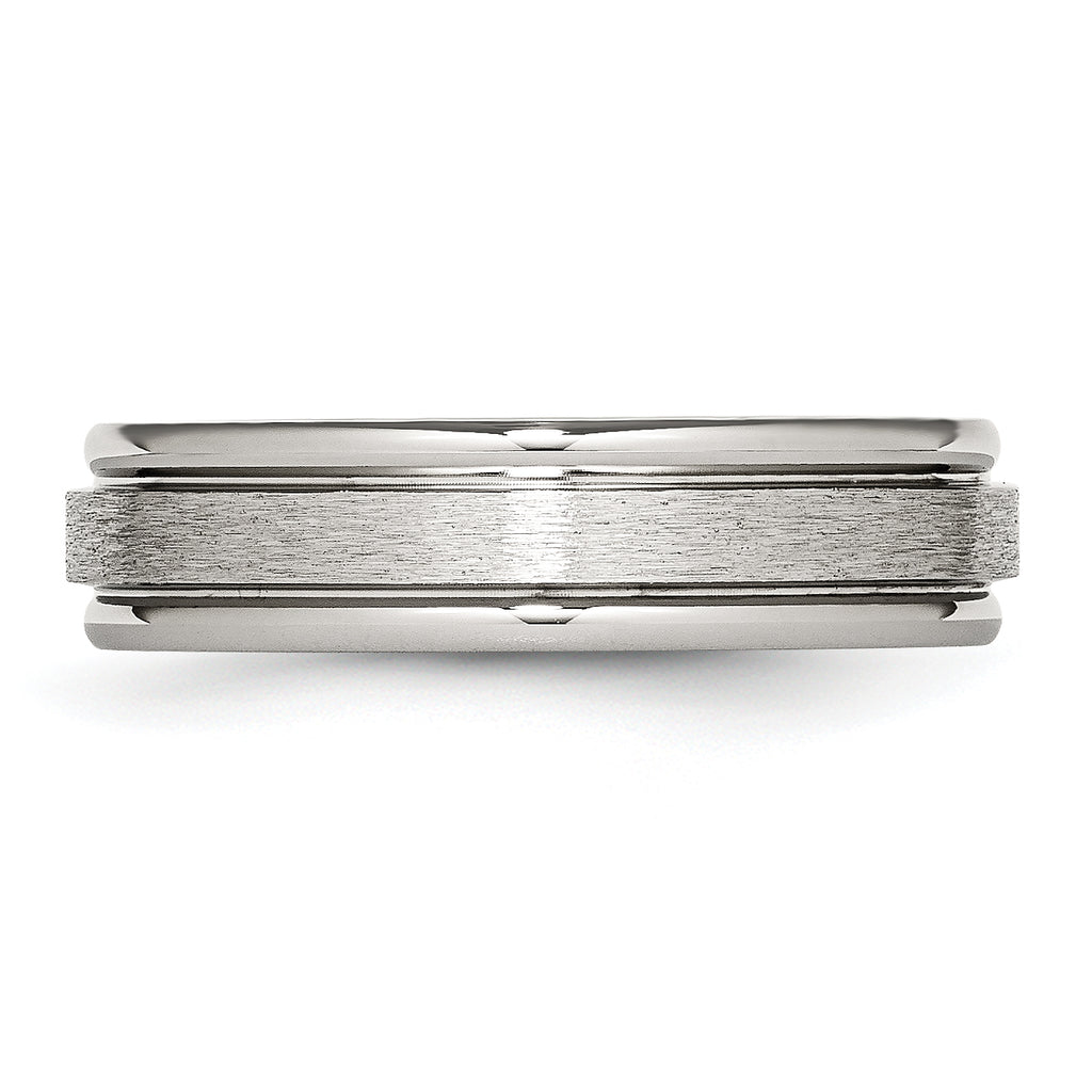 Grooved Edge Wedding Band in Stainless Steel, 6mm