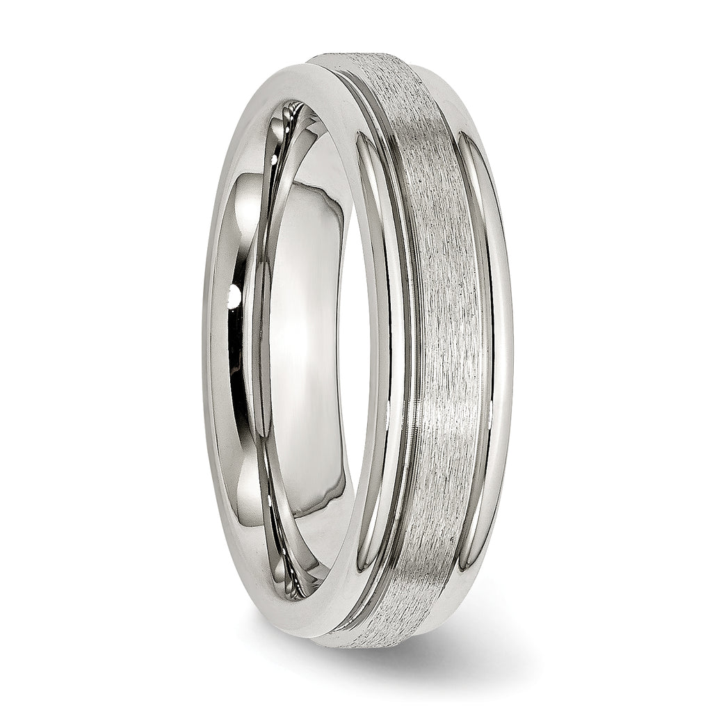 Grooved Edge Wedding Band in Stainless Steel, 6mm