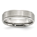 Grooved Edge Comfort-Fit Wedding Band in Stainless Steel, 6mm