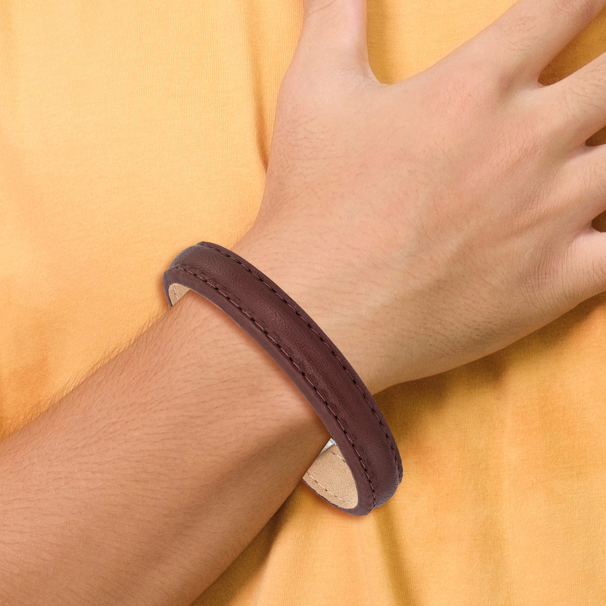 Polished Brown Leather Bracelet in Stainless Steel