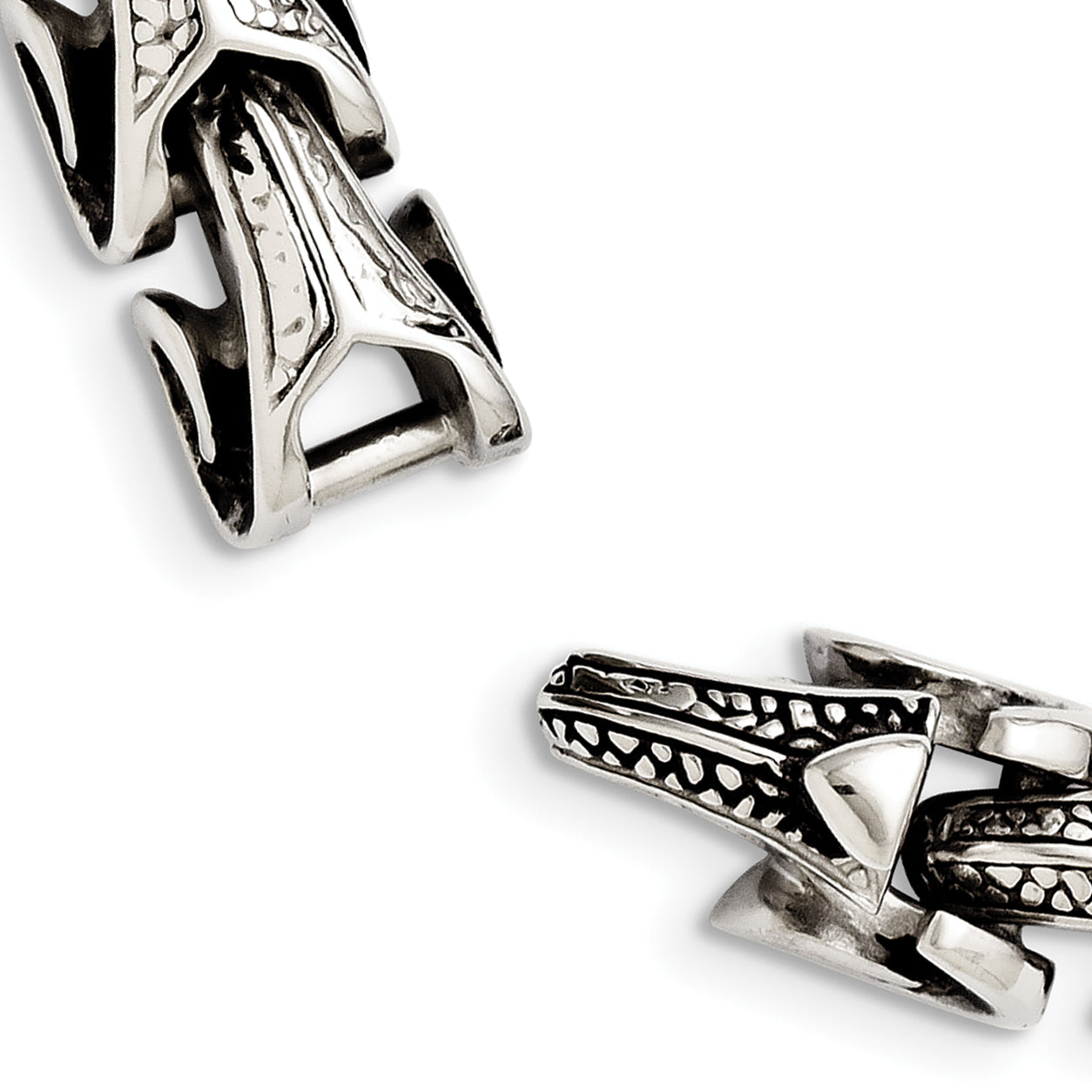 Chisel Stainless Steel Antiqued and Polished 8.5 inch Dragon Scale Link Bracelet