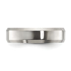 Beveled Comfort-Fit Wedding Band in Titanium, 6mm