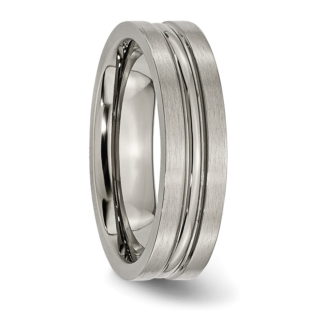 Grooved Wedding Band in Titanium, 6mm