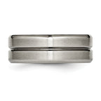 Grooved Beveled-Edge Wedding Band in Titanium, 8mm