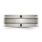 Grooved Wedding Band in Titanium, 8mm