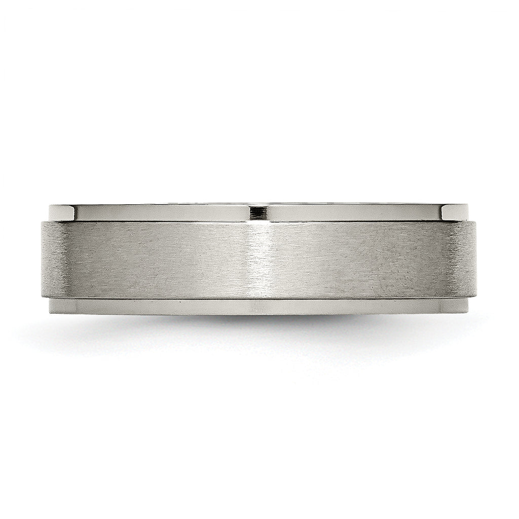 Ridged Edge Wedding Band in Titanium, 6mm