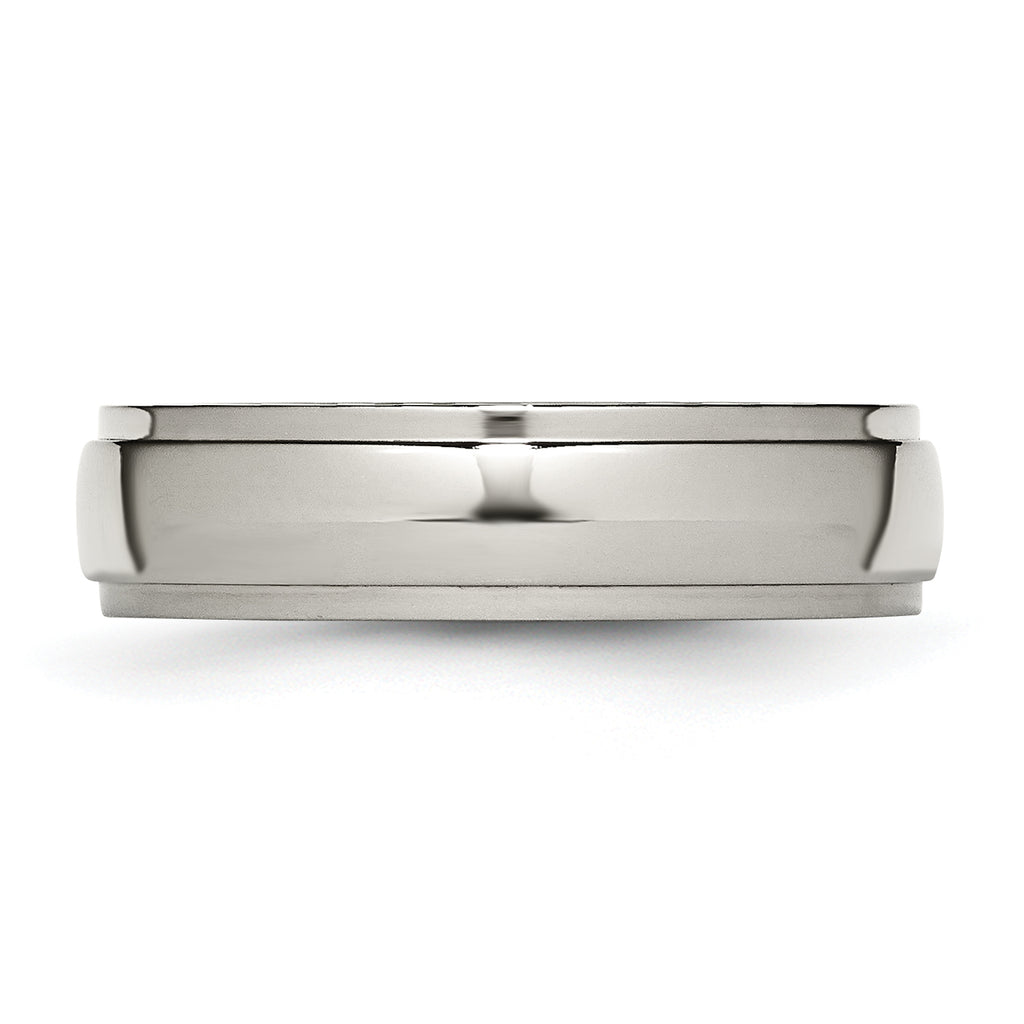 Ridged Edge Wedding Band in Titanium, 6mm