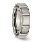 Grooved Wedding Band in Titanium, 6mm