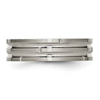 Grooved Wedding Band in Titanium, 6mm