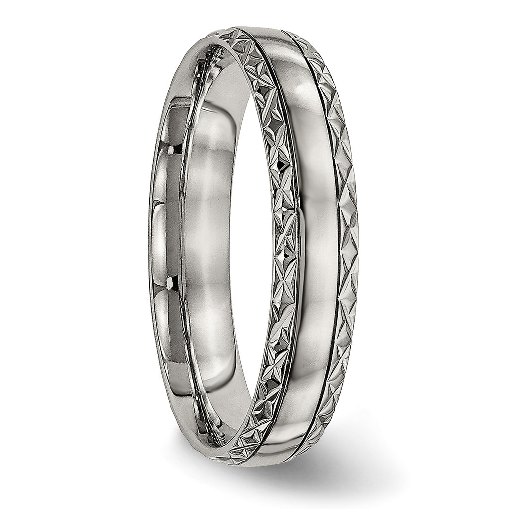Criss-Cross Wedding Band in Titanium, 5mm