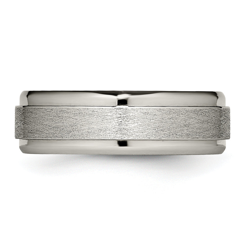 Ridged Edge Comfort-Fit Wedding Band in Titanium, 7mm