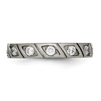 Grooved CZ Wedding Band in Titanium, 4mm
