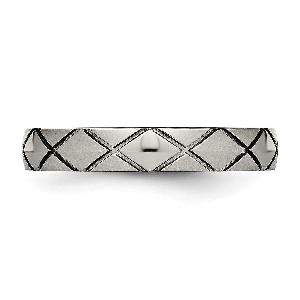 Criss-Cross Grooved Wedding Band in Titanium, 4mm