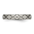 Criss-Cross Grooved Wedding Band in Titanium, 4mm