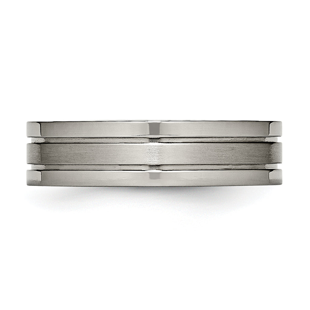 Grooved Wedding Band in Titanium, 6mm
