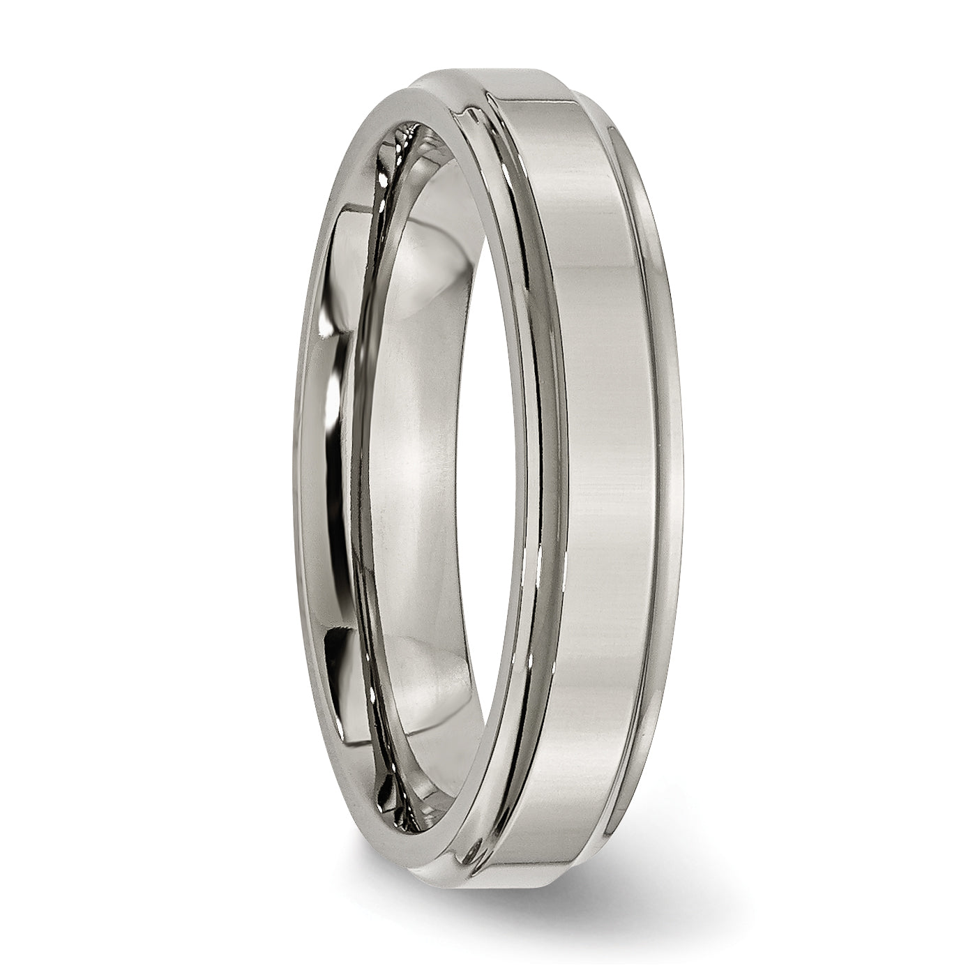 Ridged Edge Wedding Band in Titanium, 5mm