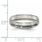 Ridged Edge Wedding Band in Titanium, 5mm