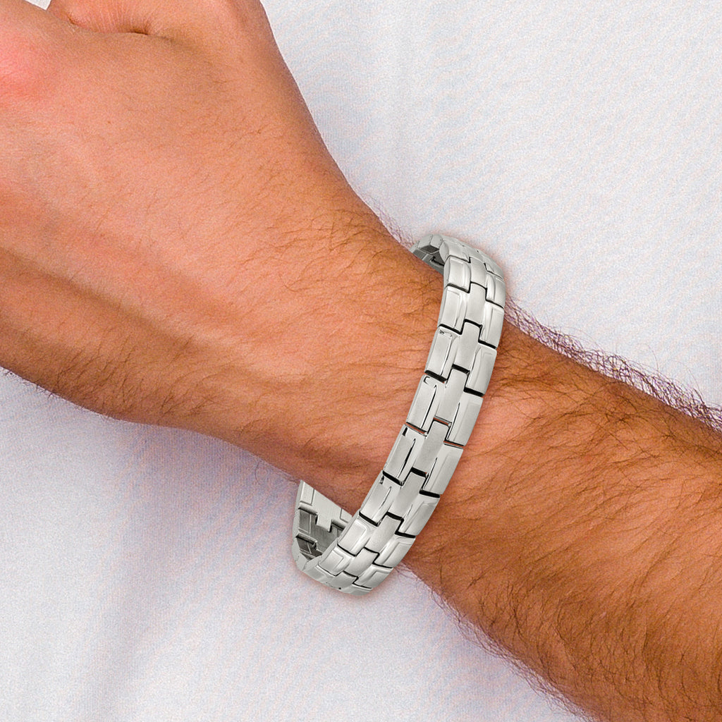 Chisel Titanium Brushed and Polished 8.5 inch Link Bracelet