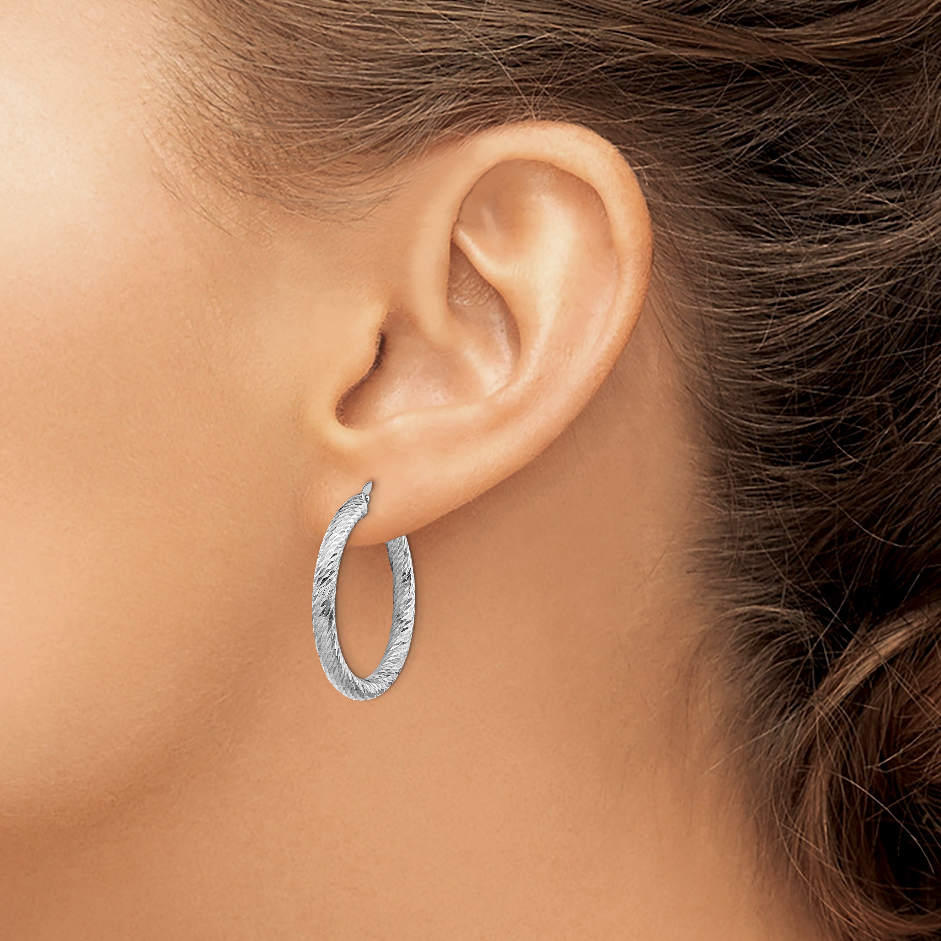 14k 3x20mm White Gold Diamond-cut Round Hoop Earrings