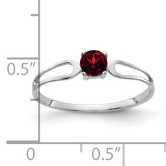 14k White Gold 4mm Garnet ring