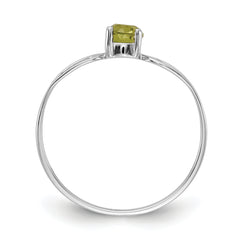 14k White Gold 4mm Peridot ring