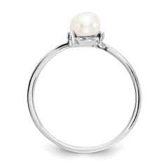 14K White Gold 4mm FW Cultured Pearl A Diamond ring