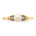 14k Fresh Water Cultured Pearl and Diamond Ring