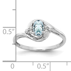 14k White Gold Aquamarine and Diamond Ring