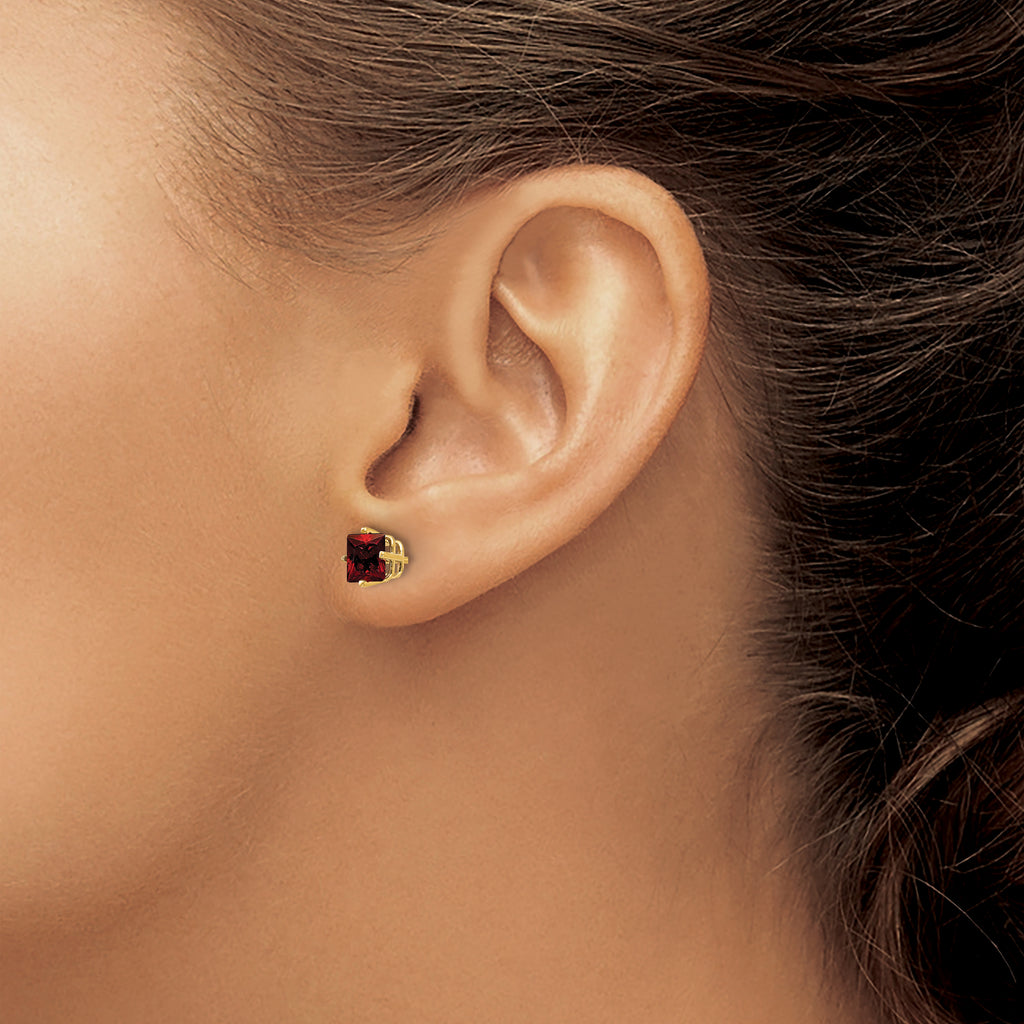 14k 5mm PrinceSterling Silver Cut Garnet Earrings