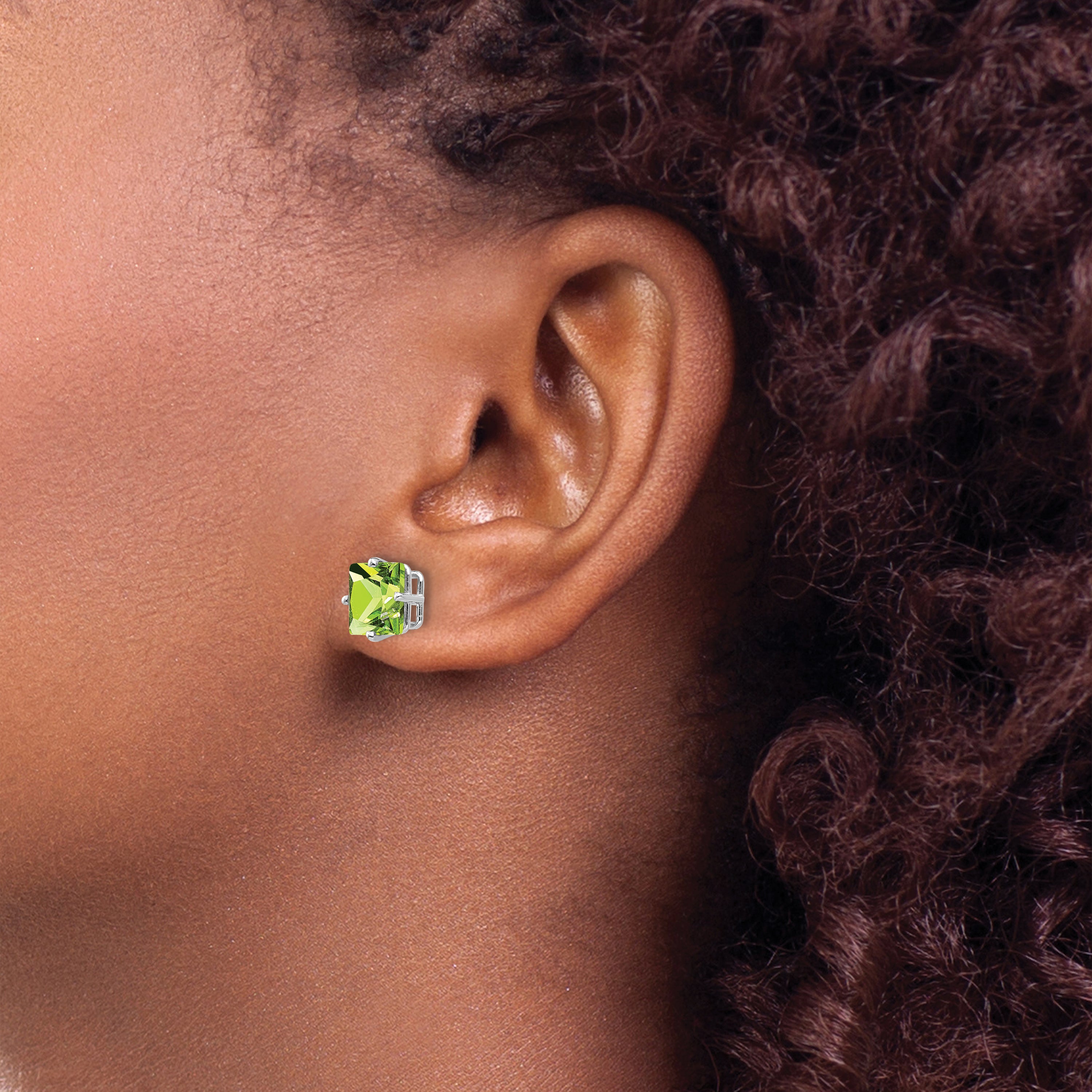 14k White Gold 7mm PrinceSterling Silver Cut Peridot Earrings